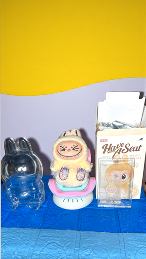 POP MART Custom Have A Seat Labubu (Sisi) – Luxe By Meena Exclusive