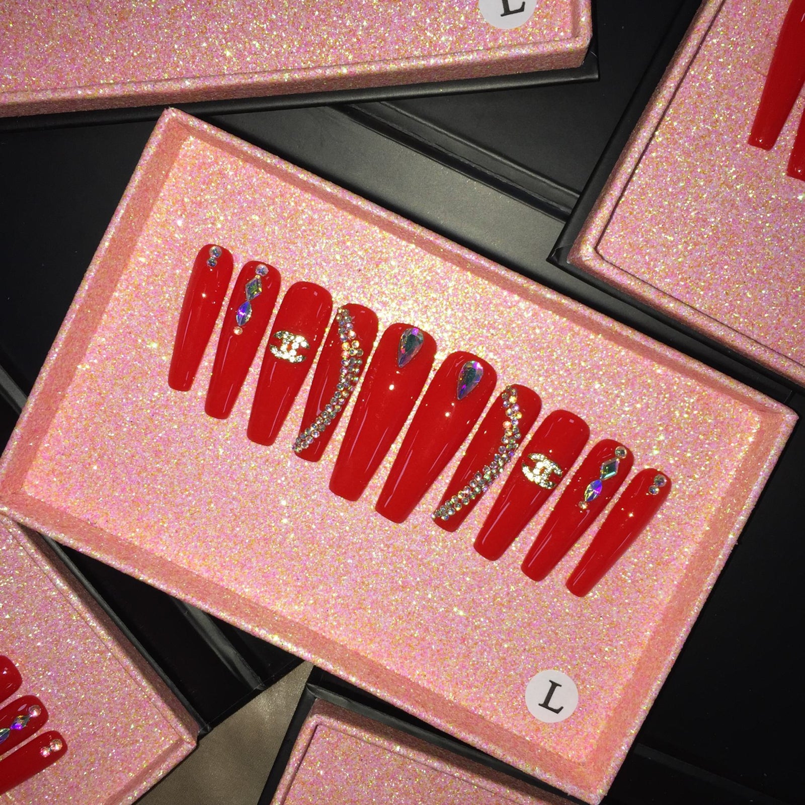 Crimson Allure - Handmade Press-On Nail Set