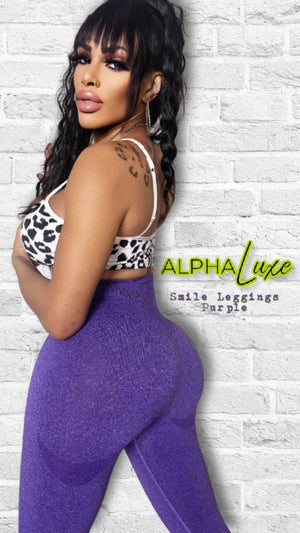 ALPHALuxe Smile Seamless/Compression Leggings